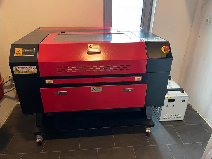 60W CO2 Laser Graveer & Snijmachine, 500x700mm werkgebied, Hobby en Vrije tijd, Elektronica-componenten, Gebruikt, Ophalen