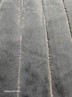 Fur grijs stripe, Overige materialen, 120 cm of meer, Ophalen of Verzenden, Grijs