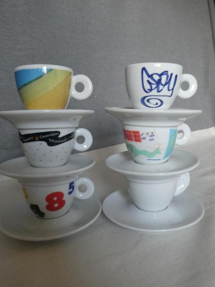 6x Illy Art Collection Espressokopje 1993 - Arti e Mestieri, Huis en Inrichting, Keuken | Servies, Zo goed als nieuw, Kop(pen) en/of Schotel(s)