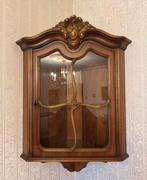 Hoekvitrine noten chippendale vitrine barok. Queen Ann, Huis en Inrichting, Ophalen, 50 tot 100 cm, Zo goed als nieuw, Minder dan 100 cm