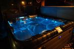 Luxe Jacuzzi in uitstekende staat - Bieden!, Ophalen of Verzenden, Gebruikt, Trap, Vast