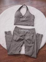 Nieuwe One More sportkleding set - Maat L, Kleding | Dames, Pyjama's, Ophalen of Verzenden, Nieuw, Maat 38/40 (M)