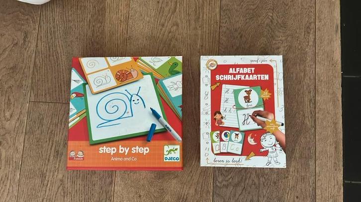 Leren tekenen en schrijven, Hobby en Vrije tijd, Gezelschapsspellen | Kaartspellen, Zo goed als nieuw, Ophalen