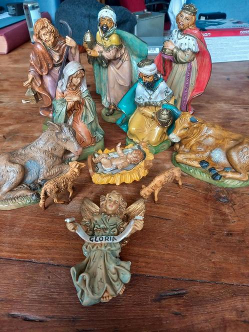 Kerststal Set - 11 Figuren, Antiek en Kunst, Antiek | Religie, Ophalen of Verzenden