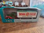1948 Tractor trailer bank Winn Dixie america's supermarket, Hobby en Vrije tijd, Modelauto's | 1:43, Overige merken, ., Tractor of Landbouw