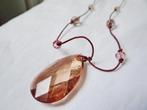 Ketting met kralen van kunststof, Ophalen of Verzenden, Gebruikt, Bruin, Kunststof
