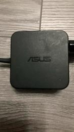 ASUs adapter dunne plug 65W, Computers en Software, Laptop-opladers, Ophalen of Verzenden, Zo goed als nieuw