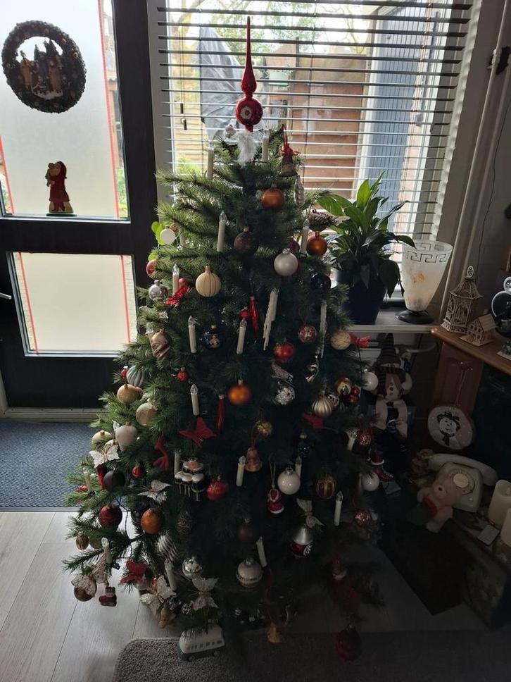Nette kerstboom van 1m55, Diversen, Kerst, Ophalen