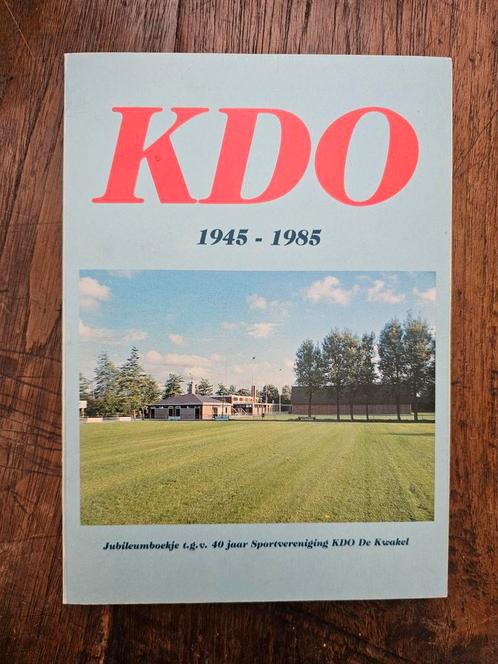 Jubileumboek KDO De Kwakel 40 jaar sportvereniging, Boeken, Geschiedenis | Stad en Regio, Zo goed als nieuw, 20e eeuw of later