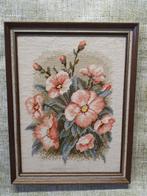 1833 Ingelijst vintage borduurwerk borduren met bloemen, Ophalen of Verzenden, Gebruikt, Overige typen