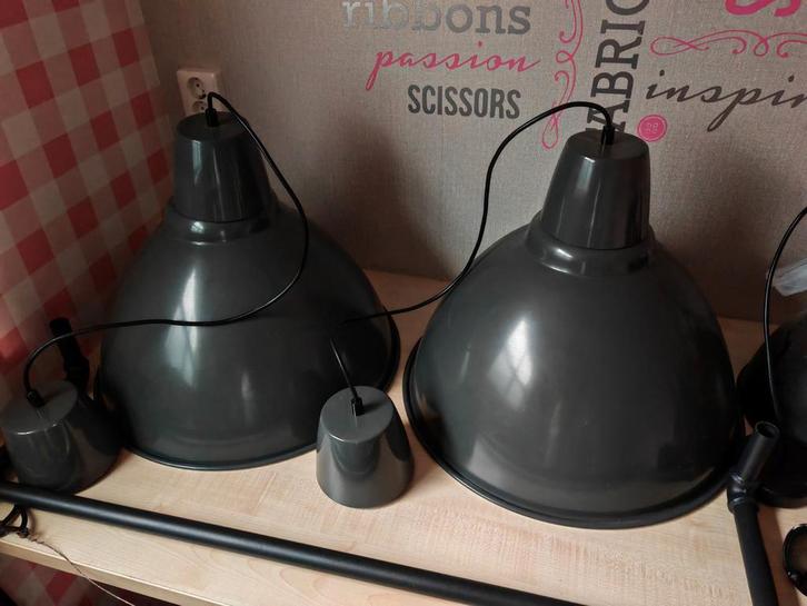 Set van 2 hanglampen - 50cm diameter, Huis en Inrichting, Lampen | Hanglampen, Ophalen