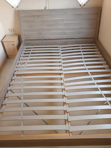 IKEA Bedframe - Hout - Tweepersoons - afbeelding 1