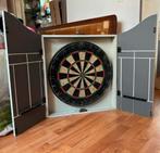 Dartbord met houten kabinet, Sport en Fitness, Darts, Ophalen, Gebruikt, Dartbord