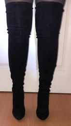 Zara zwart suede Sexy over de knie laarzen maar 37, Hoge laarzen, Ophalen of Verzenden, Zo goed als nieuw, Zara