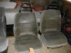 2 stuks voorstoelen + achterbank. Volvo 264 grijs pluche ., Auto-onderdelen, Interieur en Bekleding, Ophalen, Gebruikt, Volvo