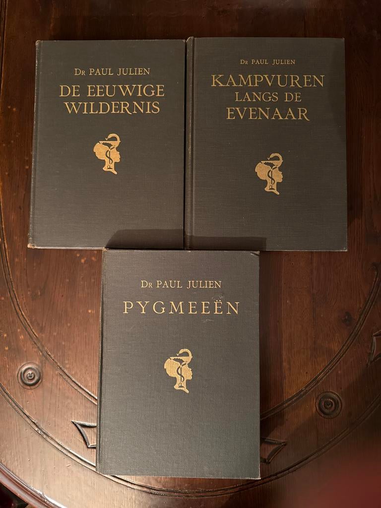 Dr. Paul Julien - Set van 3 boeken, Ophalen of Verzenden, 20e eeuw of later, Gelezen