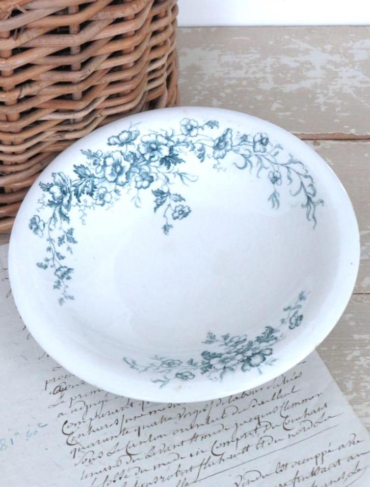 Franse koekjesschaal “Anémone”, Antiek en Kunst, Curiosa en Brocante, Ophalen of Verzenden
