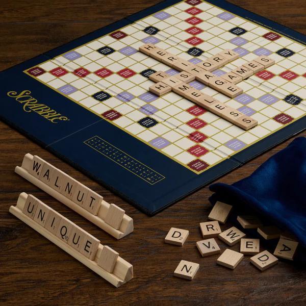Heritage bordspel: Monopoly - Scrabble - Cluedo @gifterij, Hobby en Vrije tijd, Gezelschapsspellen | Bordspellen, Zo goed als nieuw