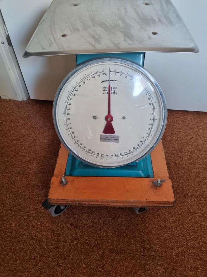 Platvorm weegschaal tot 50 kg, Diversen, Rommelmarktspullen, Gebruikt, Ophalen