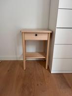 IKEA Nachtkastje - Zo Goed Als Nieuw!, Huis en Inrichting, Slaapkamer | Nachtkastjes, Minder dan 45 cm, Zo goed als nieuw, Hout