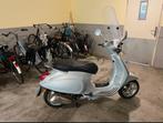 Vespa sprint zilver, Fietsen en Brommers, Scooters | Vespa, Ophalen, Zo goed als nieuw