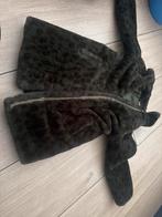 Zachte groene jas, Kinderen en Baby's, Kinderkleding | Maat 116, Ophalen of Verzenden, Zo goed als nieuw, Jongen of Meisje, Jas