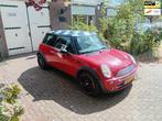 Mini cooper 1.6 One APK Nieuw 141,n.a.p., Voorwielaandrijving, Gebruikt, 4 cilinders, 4 stoelen