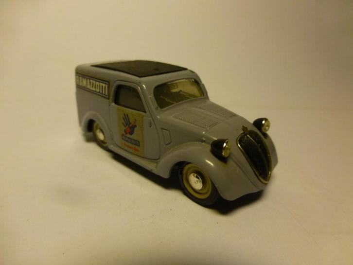 Brumm Fiat 500B Furgoncino Ramazzotti, Hobby en Vrije tijd, Modelauto's | 1:43, Gebruikt, Auto, Overige merken, Ophalen of Verzenden