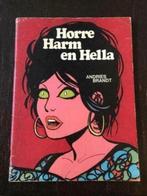 Horre Harm en Hella, stripverhalen van Andries Brandt., Gelezen, Ophalen of Verzenden, Eén stripboek