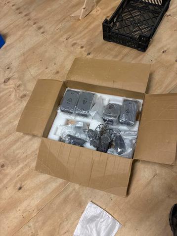 JBL Dolby Surround Speakers - Nieuwstaat! beschikbaar voor biedingen