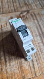 Schneider D16 Installatieautomaat, Ophalen of Verzenden