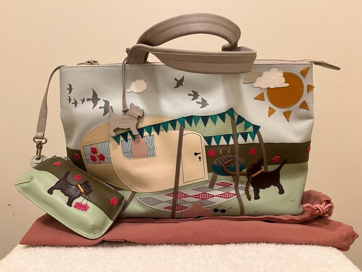 Radley London handtas Happy Camper, Sieraden, Tassen en Uiterlijk, Tassen | Damestassen, Zo goed als nieuw, Handtas, Bruin, Ophalen of Verzenden