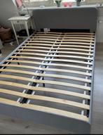 IKEA bed 140/200, Huis en Inrichting, Slaapkamer | Bedden, Grijs, Gebruikt, Stof, 140 cm