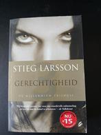 Stieg Larsson - Gerechtigheid, Scandinavië, Ophalen of Verzenden, Zo goed als nieuw, Stieg Larsson