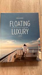 Boek Floatinf Luxury - Iwein Maassen, Ophalen of Verzenden, Zo goed als nieuw, Overige onderwerpen