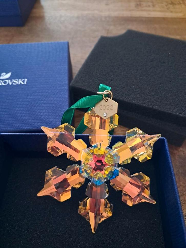 Swarovski Kerstster 2022 Aurora Borealis - Nieuw!, Verzamelen, Swarovski, Ophalen of Verzenden