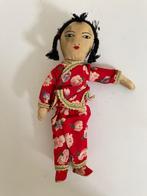 Vintage Chinees stoffen poppetje. Meisje China pop., Ophalen of Verzenden