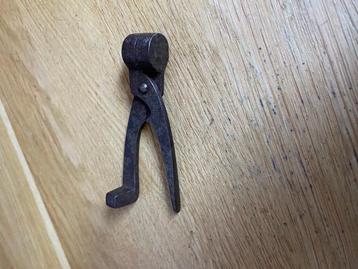 Mooie kleine kogeltang 10,3 mm beschikbaar voor biedingen