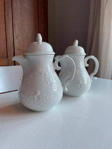 2x Schonwald porselein koffie-/theepot – klassiek wit relief beschikbaar voor biedingen