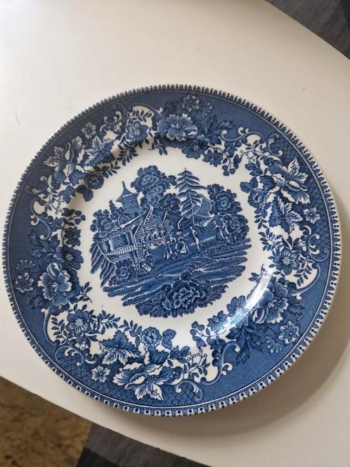 Royal Tunstall Ontbijtbord Blauw-Wit, Antiek en Kunst, Antiek | Servies los, Ophalen of Verzenden