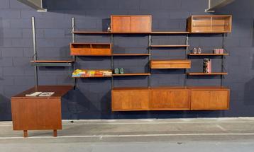 Poul Cadovius by Royal System vintage modulair wandsysteem beschikbaar voor biedingen