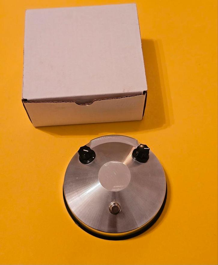 Lovepedal Bullnose Billet fuzz., Muziek en Instrumenten, Effecten, Zo goed als nieuw, Ophalen of Verzenden