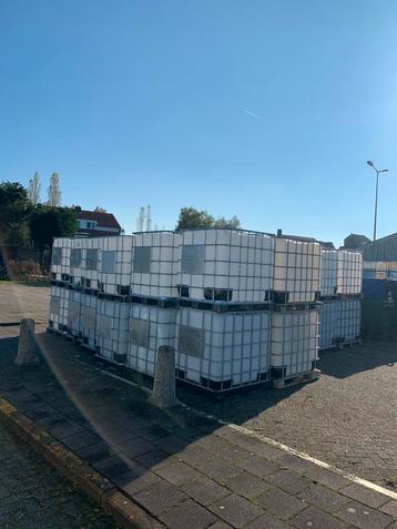 IBC Watertanks 1000L – Schoon – Verschillende uitvoeringen beschikbaar voor biedingen