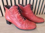 Dameslaars Wolky 37, Kleding | Dames, Schoenen, Ophalen of Verzenden, Gedragen, Rood