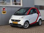 Smart Fortwo coupé 1.0 mhd Pure (bj 2012, semi-automaat), Auto's, Smart, Automaat, 17 €/maand, Wit, Origineel Nederlands