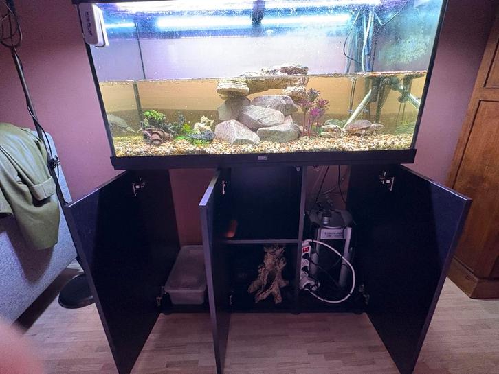 Juwel Aquarium Rio 180 Led 101x41x50 Inclusief toebehoren, Dieren en Toebehoren, Vissen | Aquaria en Toebehoren, Zo goed als nieuw