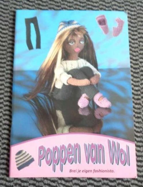 Poppen van wol poppen en poppenkleertjes breien breiboek, Boeken, Hobby en Vrije tijd, Zo goed als nieuw, Breien en Haken, Verzenden