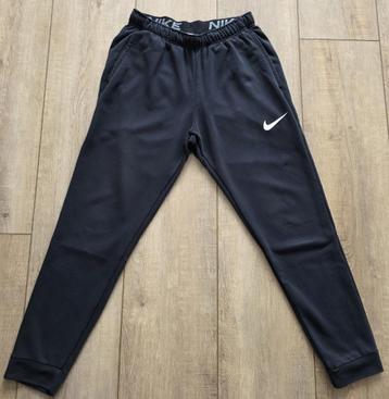 Nike Dri-fit trainingsbroek zwart maat L beschikbaar voor biedingen