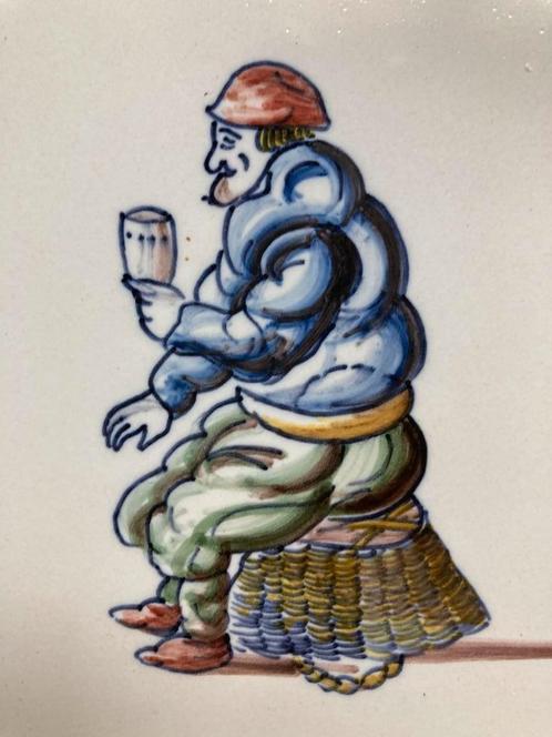 Tegel Harlingen Holland Drinkende Man op mand, Antiek en Kunst, Curiosa en Brocante, Verzenden
