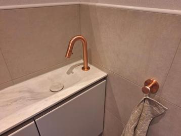 Toilet kraan rosé gold.  beschikbaar voor biedingen